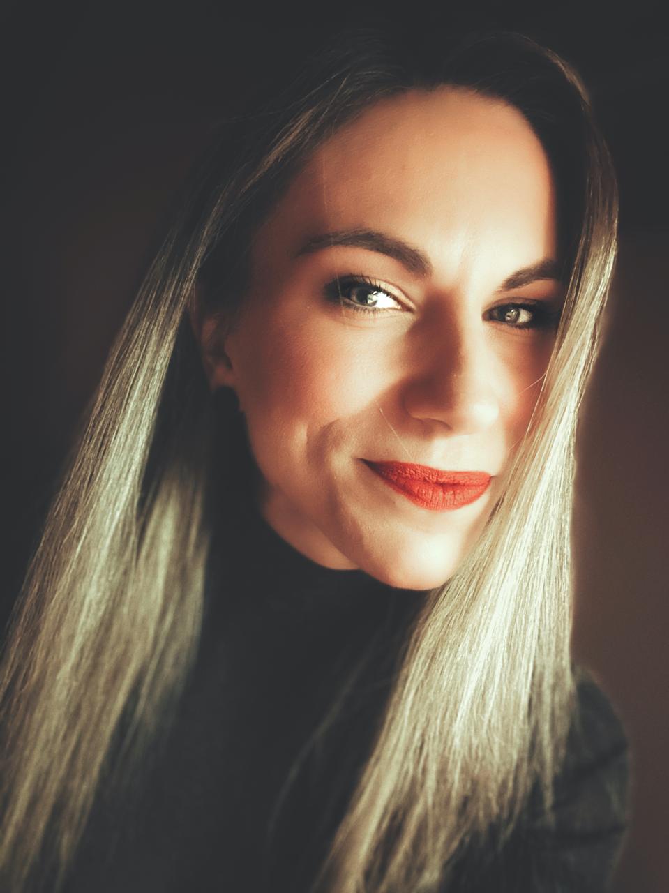 Selected main portrait, wearing black